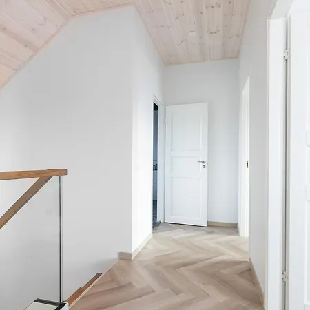 Posti Villa